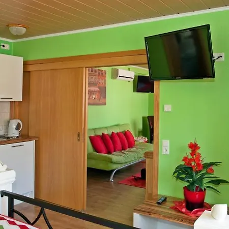 Jaeger - Der Geheimtipp Am Europa-park Vendégház 3*